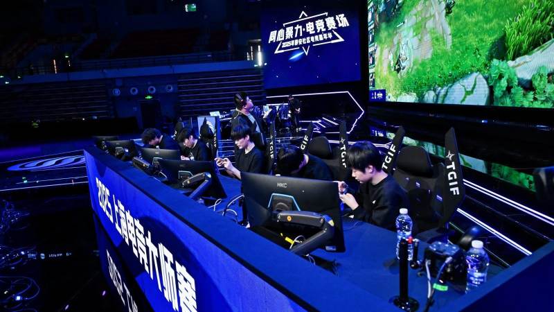 青训试训信息整理服务 英雄联盟总决赛 配图
